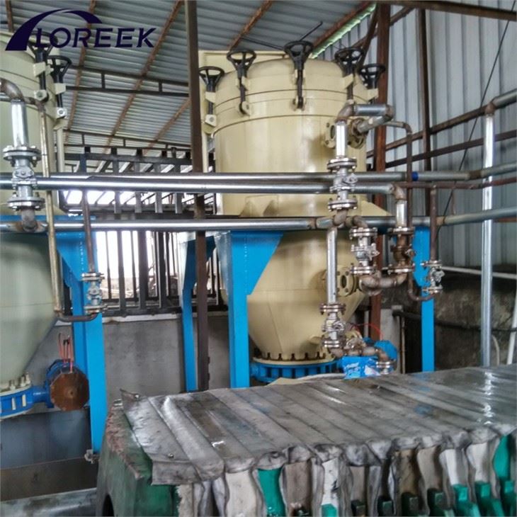 vertical pressure leaf filter for oil industry